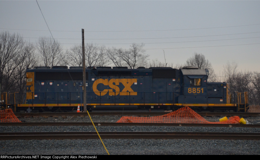 CSX 8851